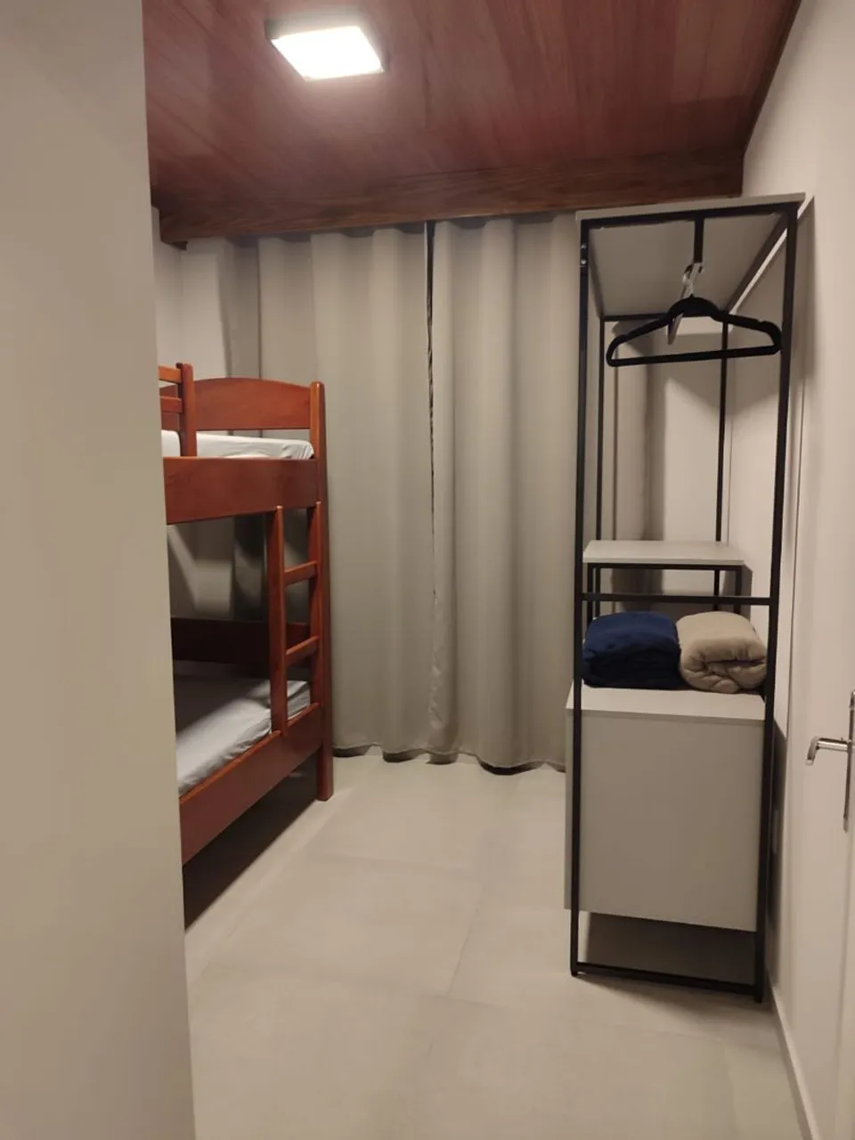 2-bedroom apartment with a washing machine in Florianópolis — photo 8