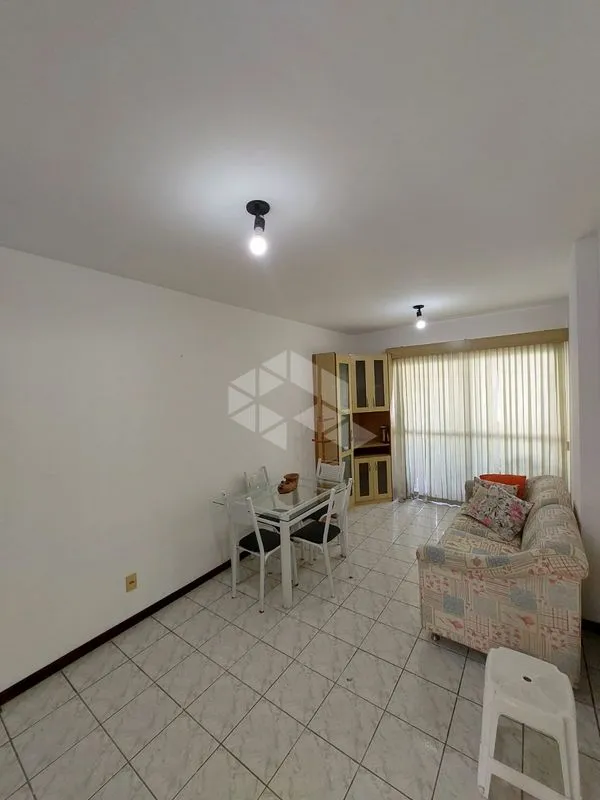 Departamento de 80 m² con lavadora y espacio de home office — photo 5