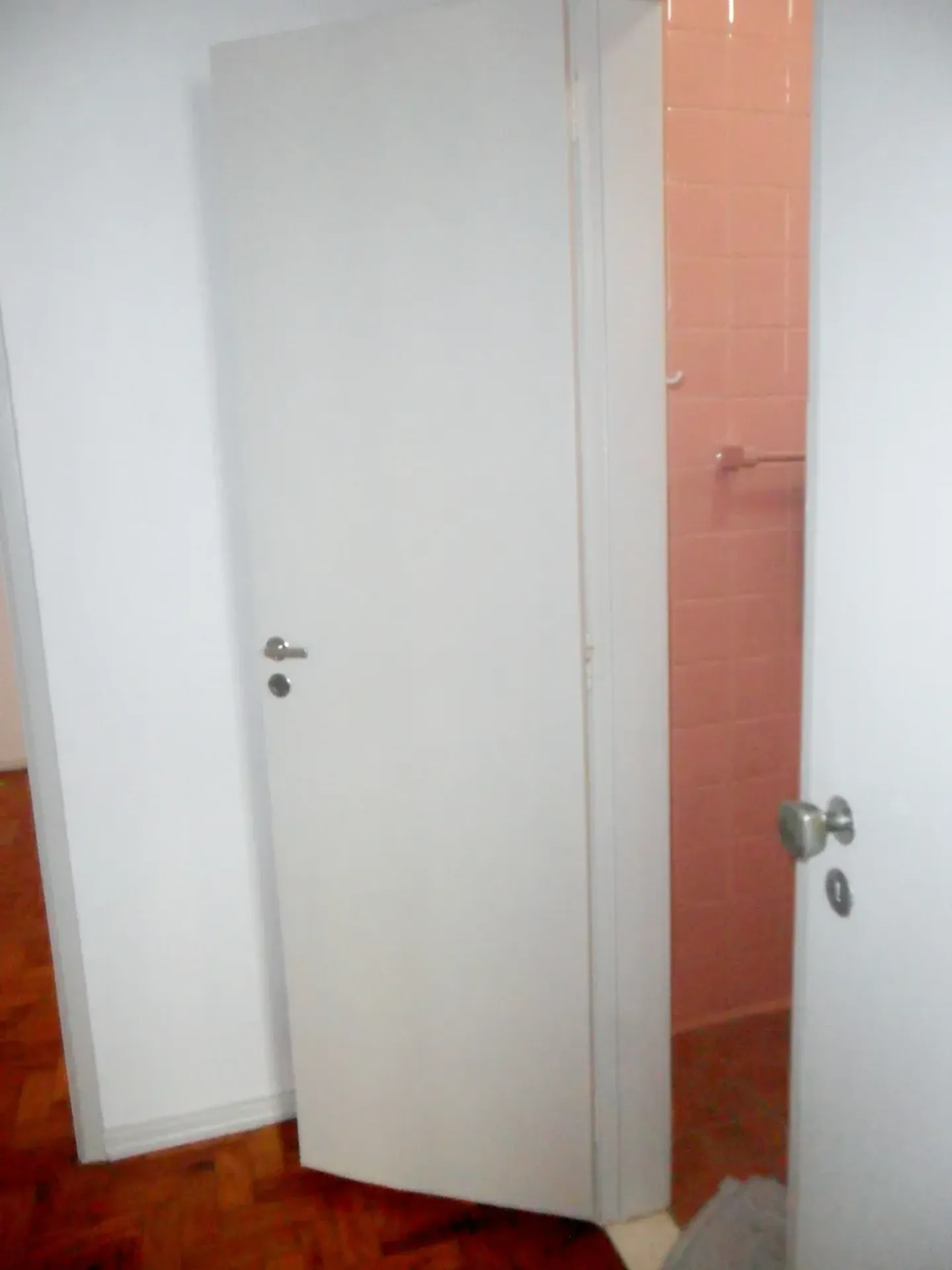 Apartment, 50 m², with wood or laminate floors — photo 19