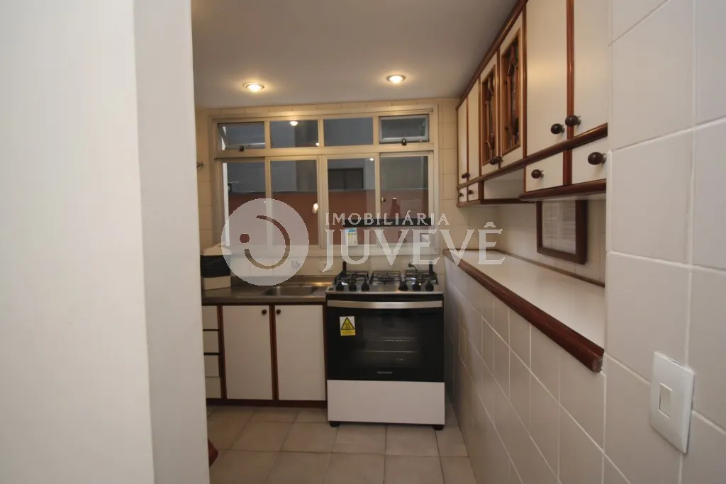 Furnished 145 m² apartment with 3 bedrooms — photo 14