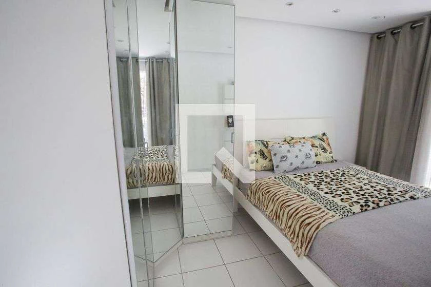 Departamento de 2 dormitorios con balcón cerrado con vidrio — photo 27