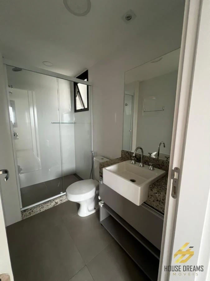 2-bedroom apartment, both with their own bathrooms, 139 m² — photo 8