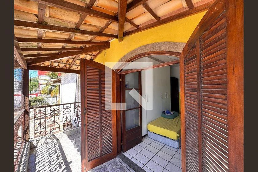Casa amueblada con 4 dormitorios y balcón, 358 m² — photo 25