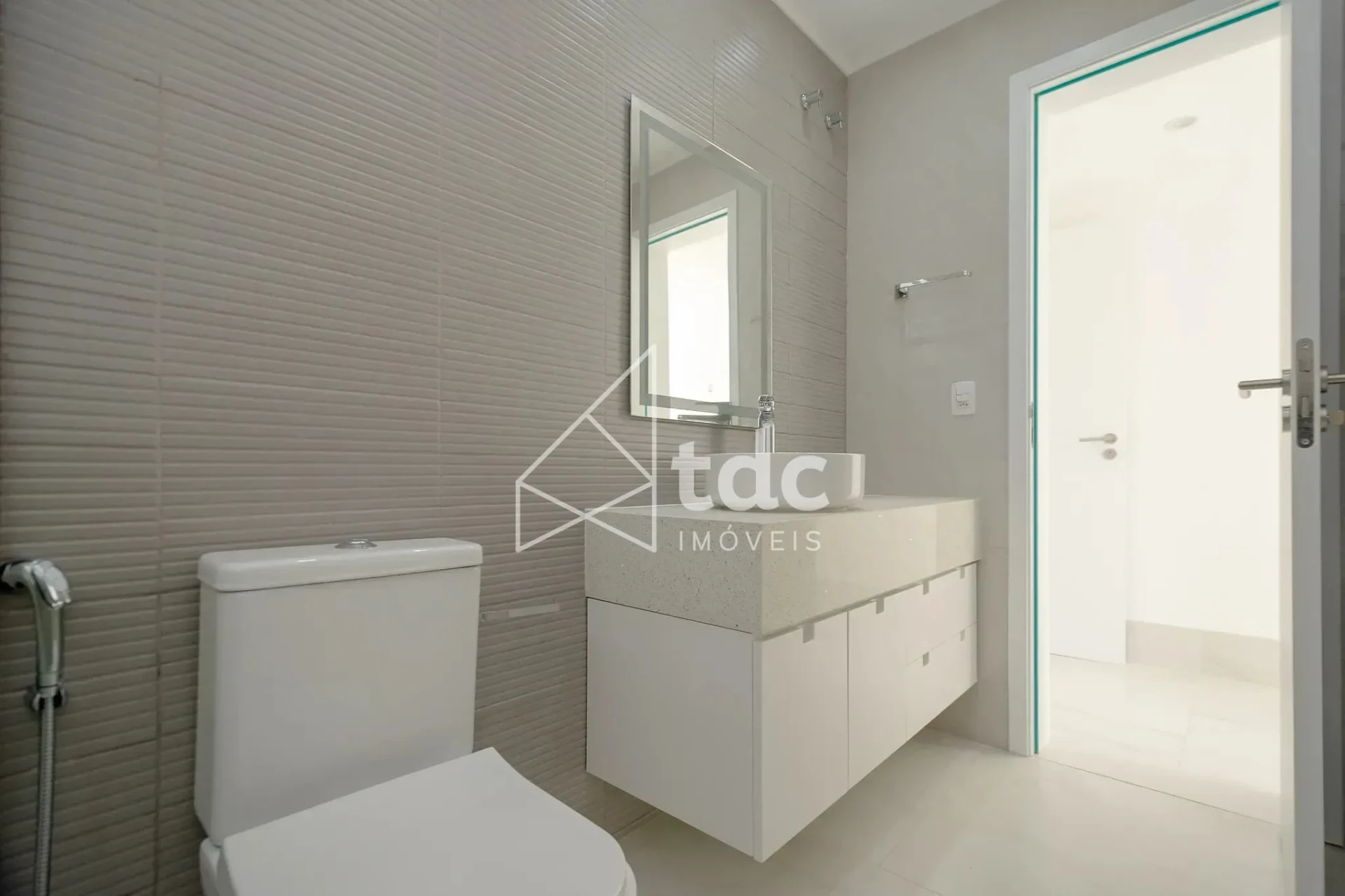 Casa em condomínio com 4 suítes e 3 vagas — photo 6