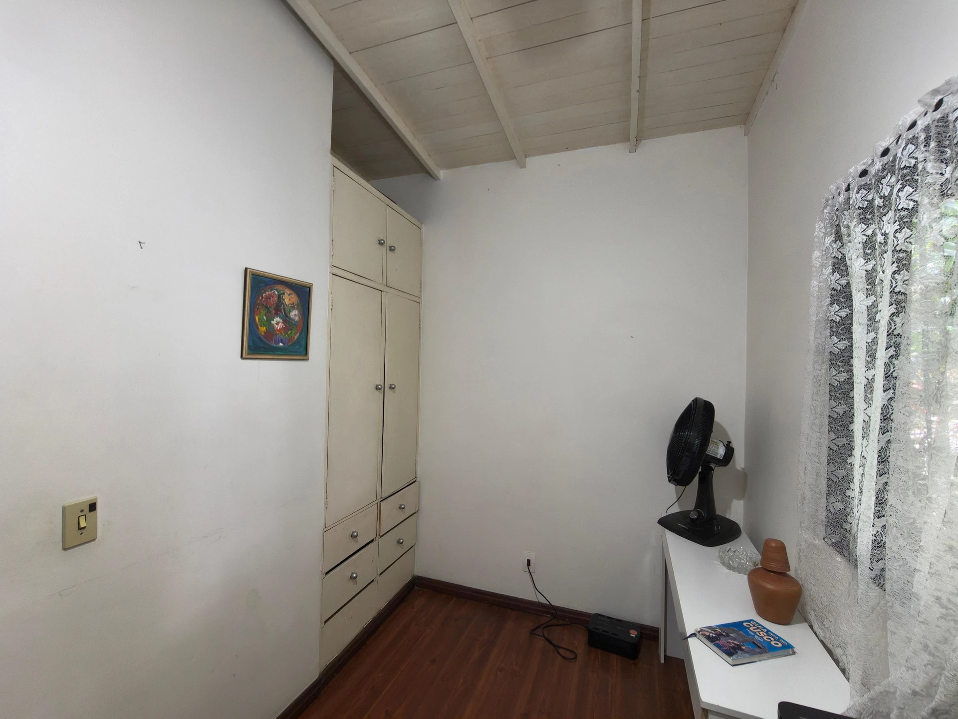 Furnished house with 3 bedrooms and enclosed balcony — photo 37