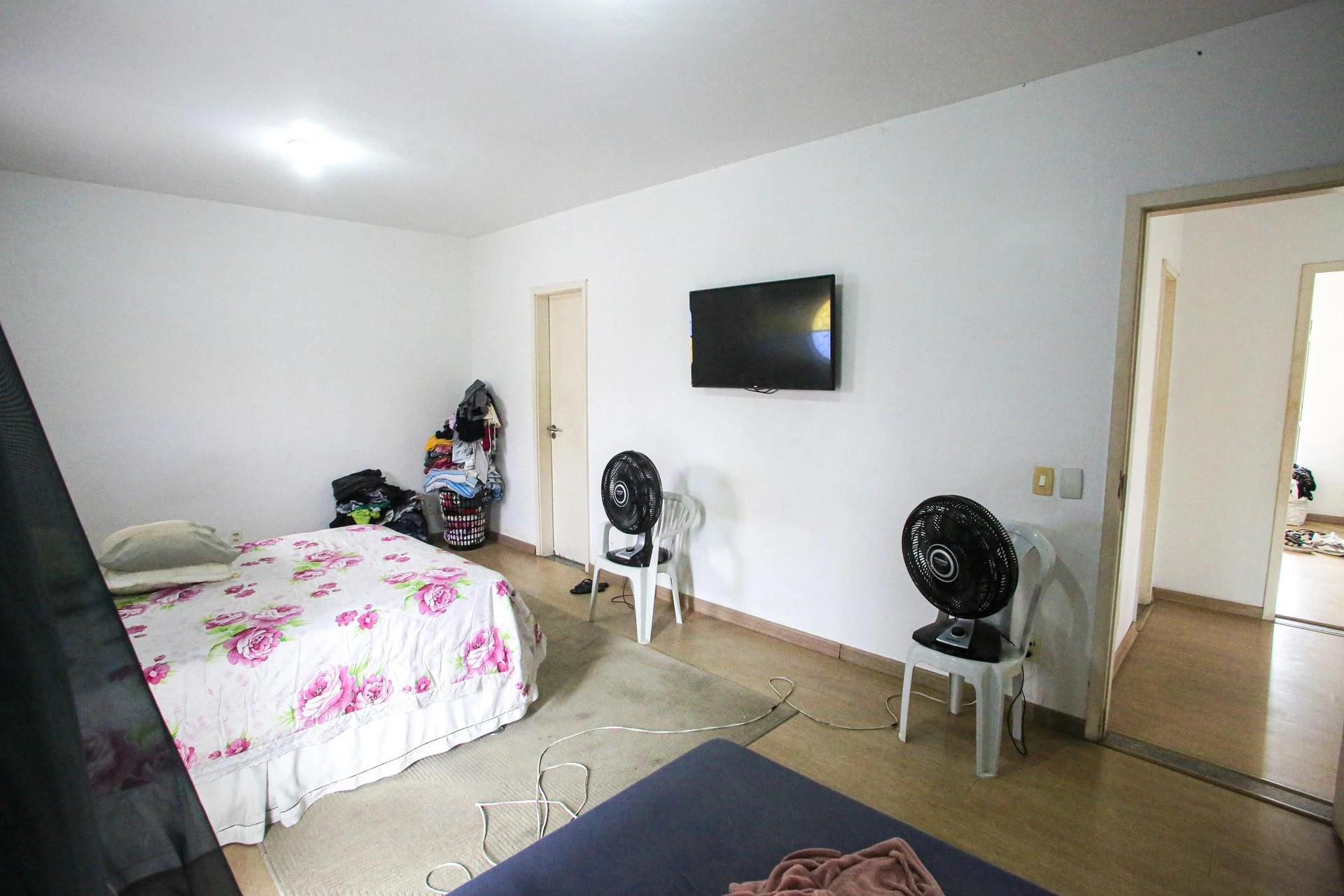 Furnished house, 417 m², with a garden — photo 3