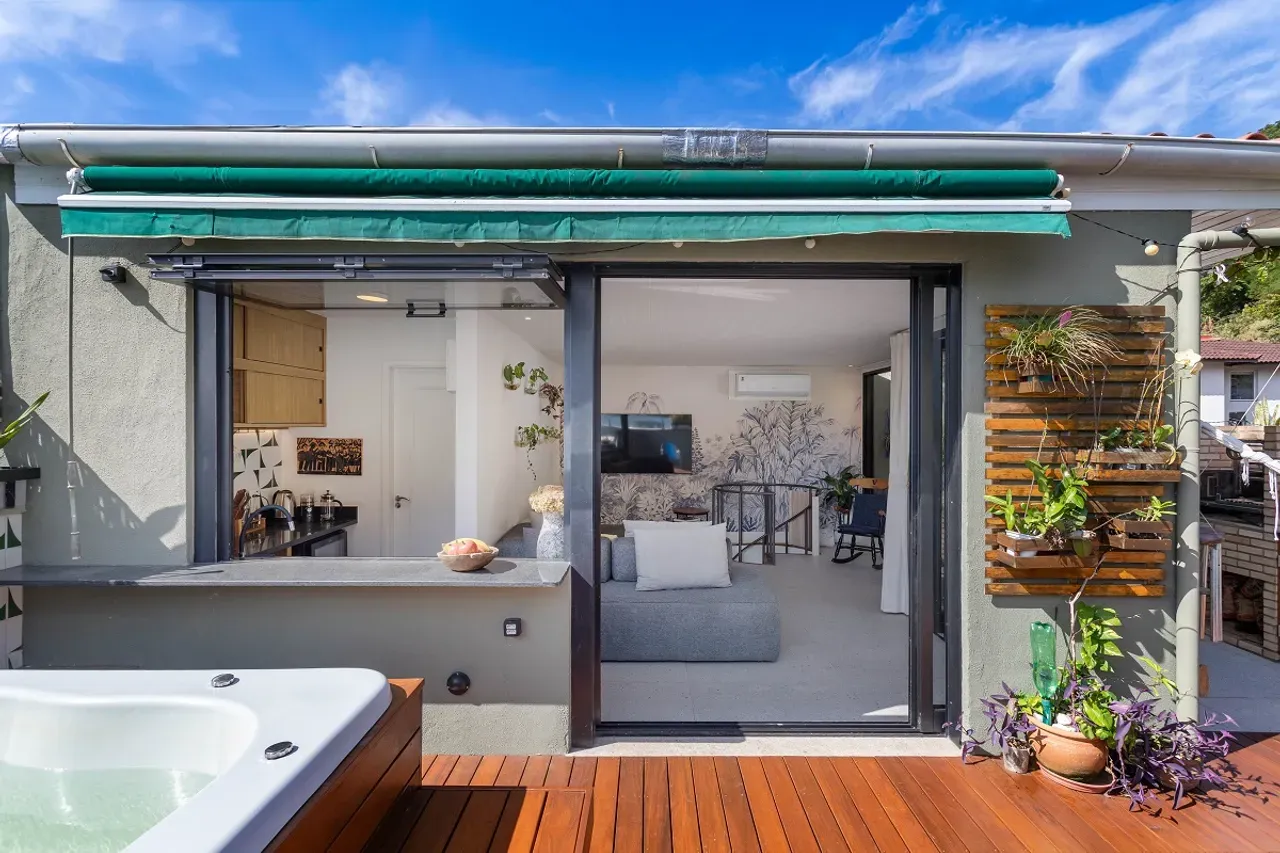 120 m² apartment with 2 bedrooms, 2 baths and a terrace — photo 27