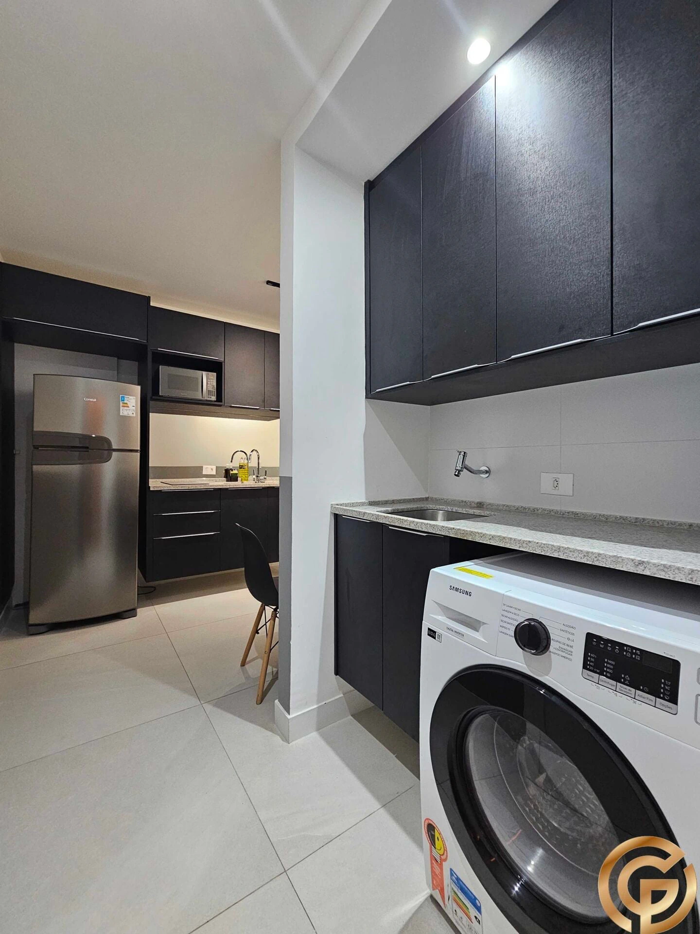 Furnished apartment, 39 m², with a washing machine — photo 6