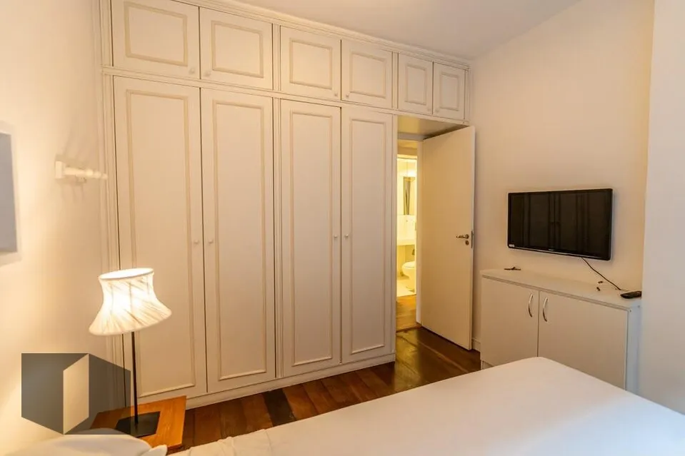 Apartamento com 4 quartos e cozinha fechada a gás — photo 36