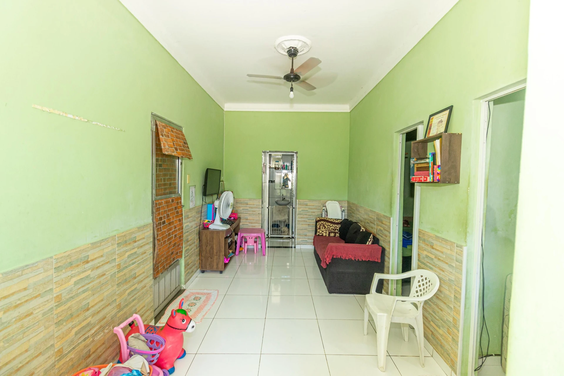 Furnished 2-bedroom apartment with gas stove kitchen — photo 7