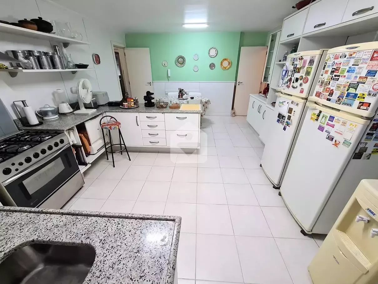 Apartamento com 4 quartos e 3 banheiros, 2 vagas — photo 32