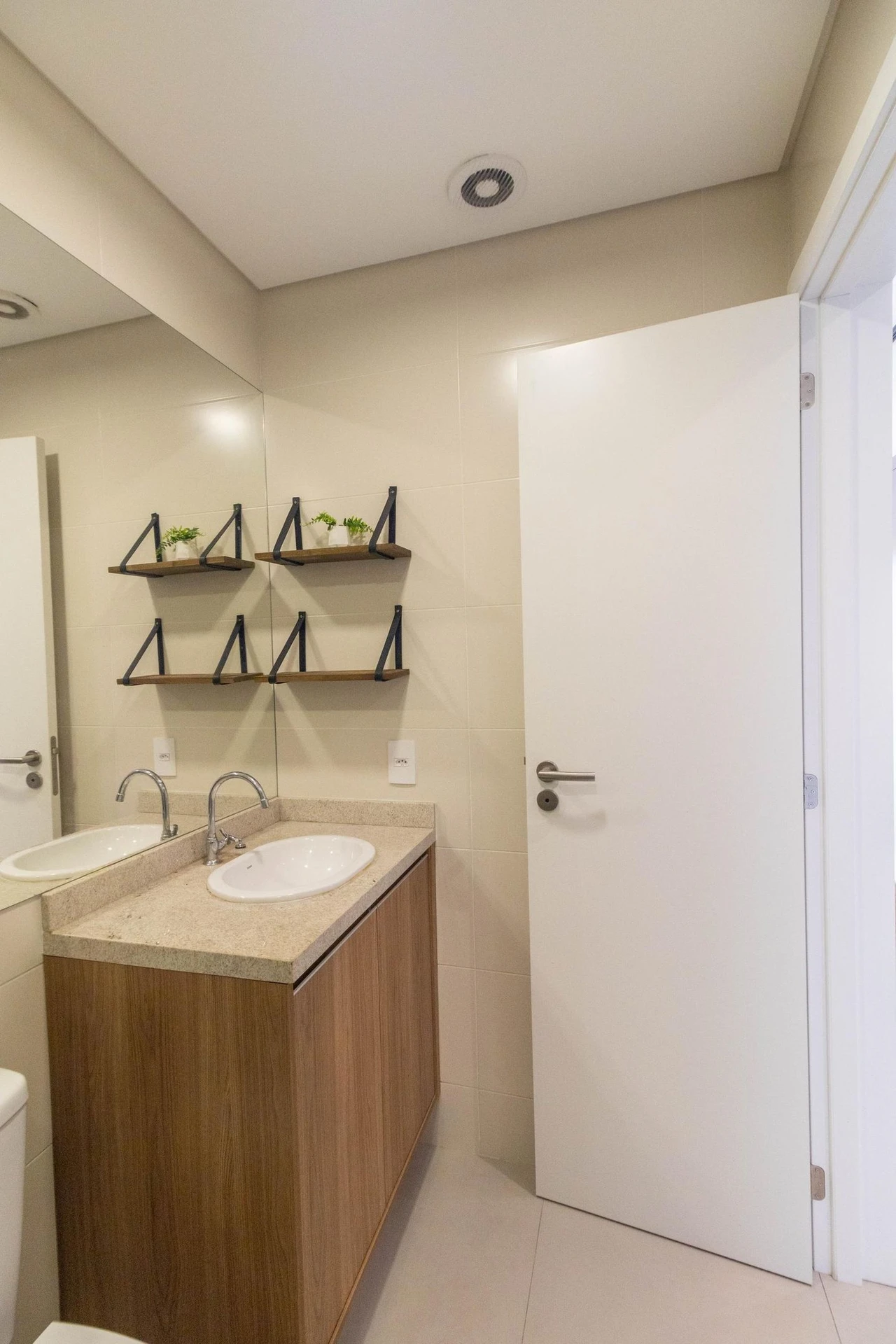 Apartamento mobiliado de 1 quarto com máquina de lavar — photo 5