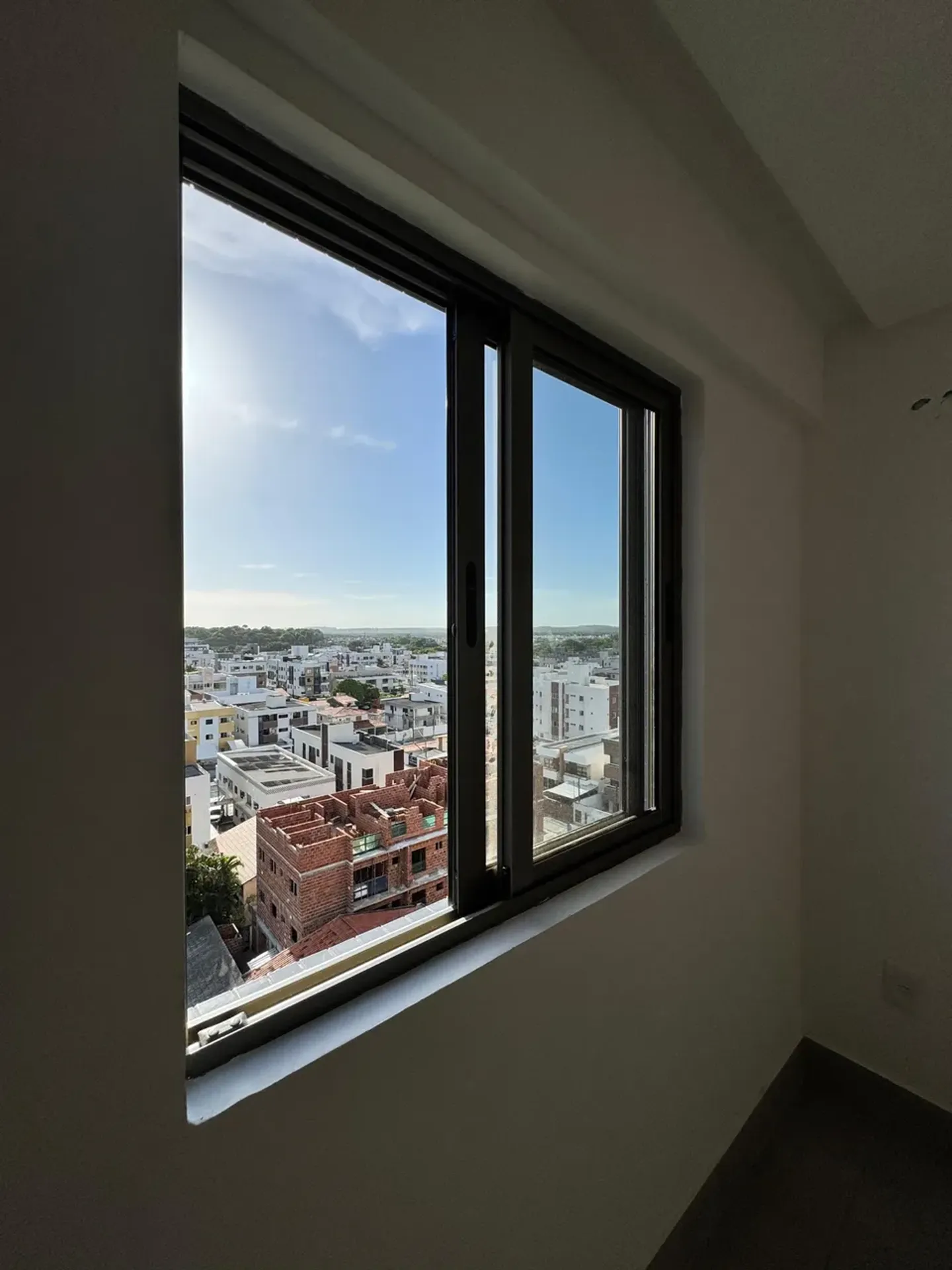 Квартира 145 м² з 4 спальнями-сюїтами та паркуванням — photo 23