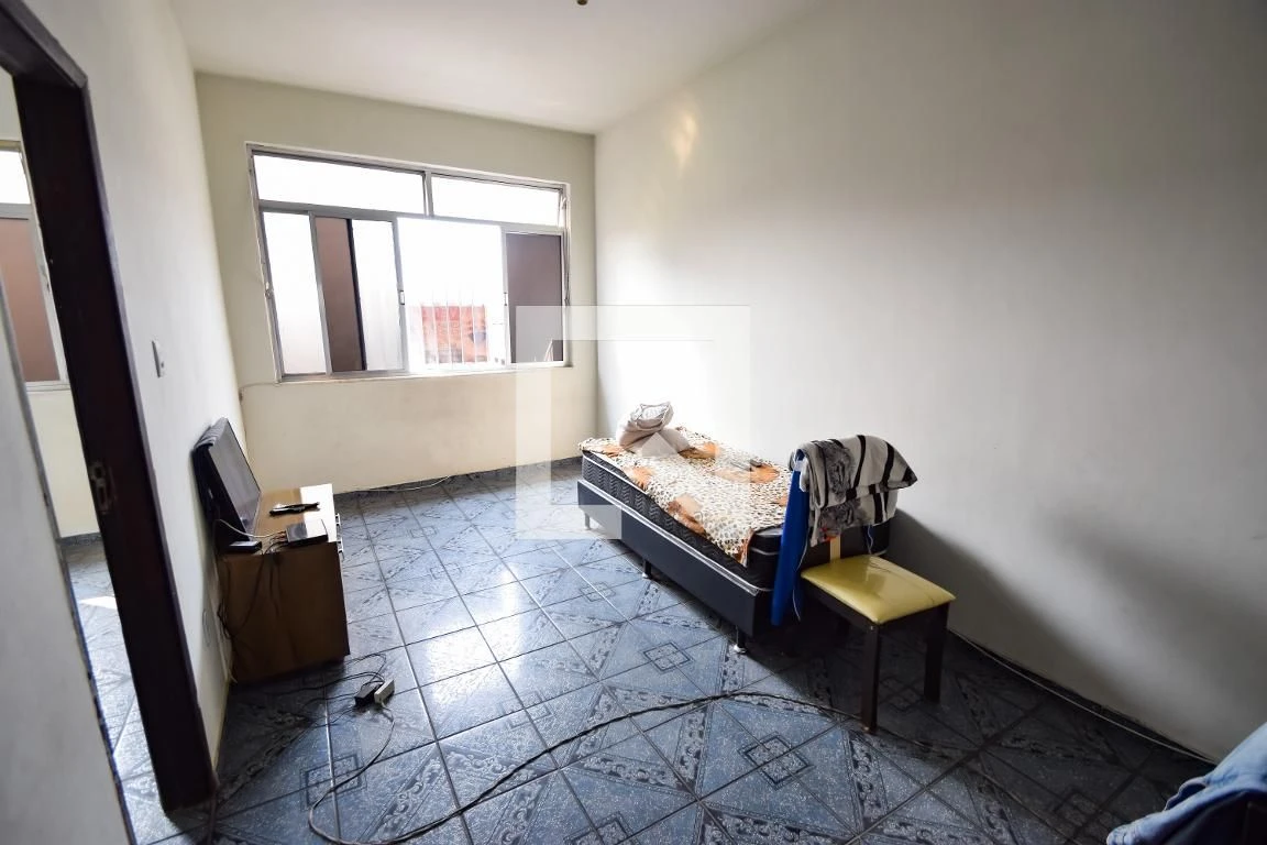 Apartamento mobiliado com 4 quartos e cozinha separada — photo 12