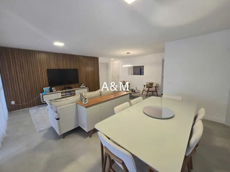Furnished apartment with 3 bedrooms and 5 bathrooms — photo 7
