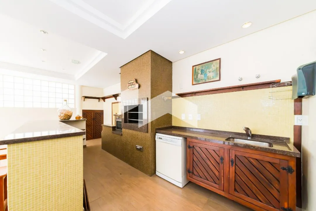 431 m² house with 4 en-suite bedrooms and 6 parking — photo 15
