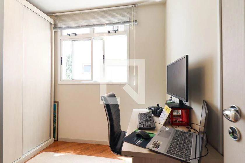 2-bedroom apartment with a grill on the balcony — photo 30