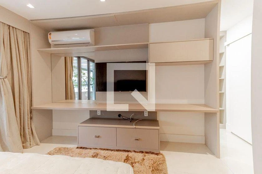 110 m² apartment with enclosed balcony and 3 bedrooms — photo 35