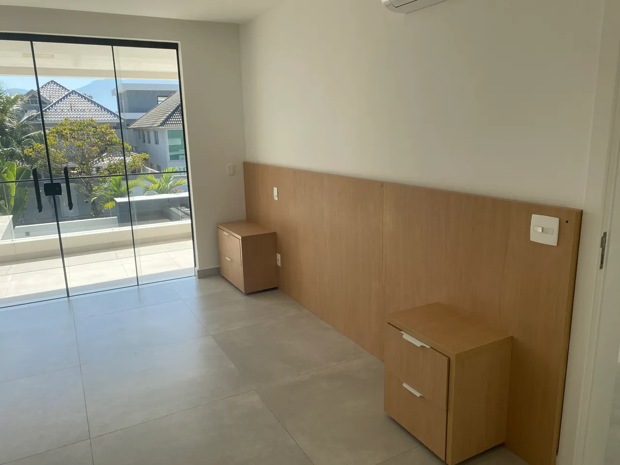 Casa em condomínio com 5 quartos e 5 banheiros — photo 5