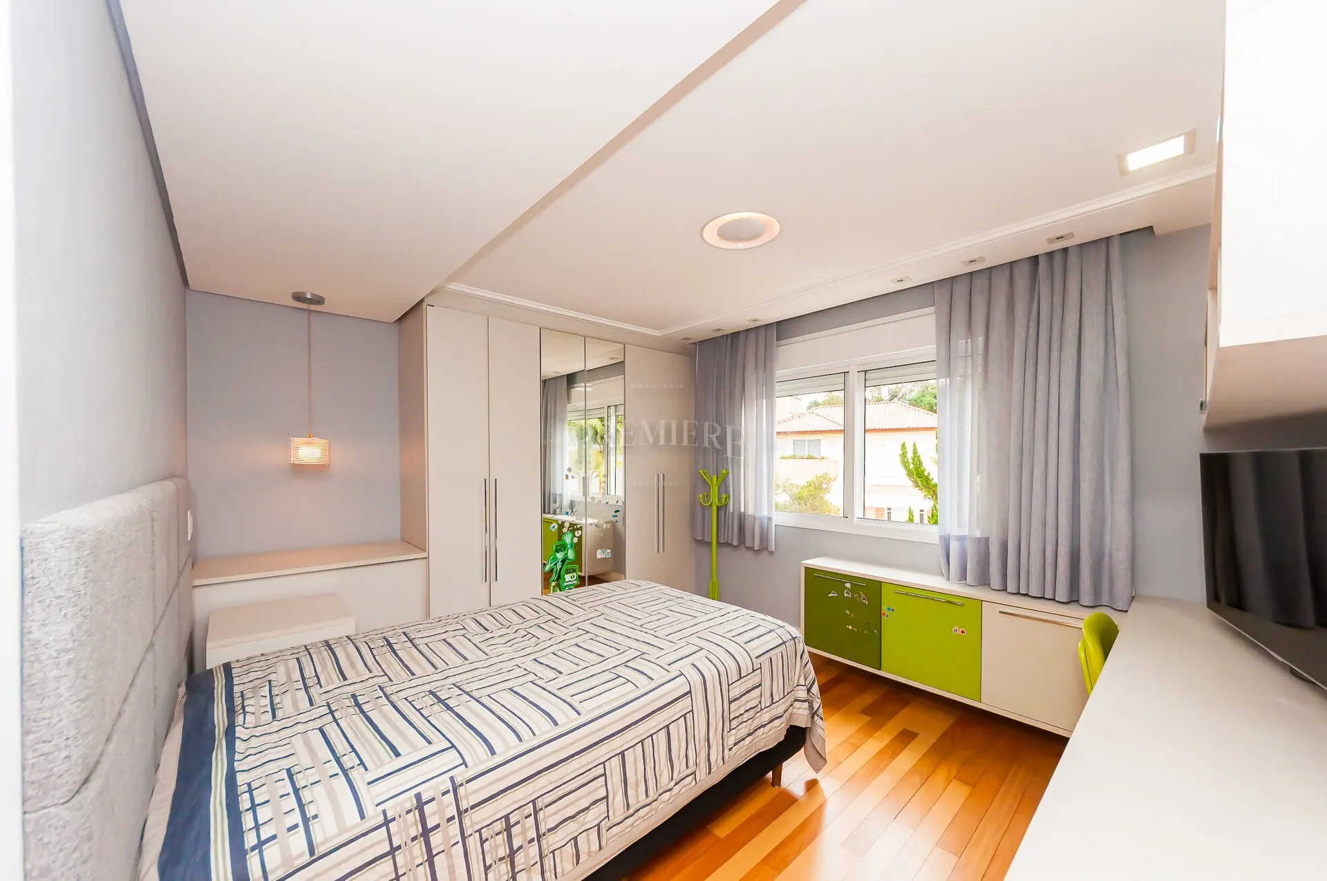 House with 3 en-suite bedrooms and 450 m² — photo 6