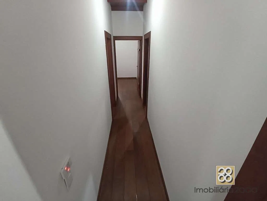 Casa, 187 m², com banheira — photo 23