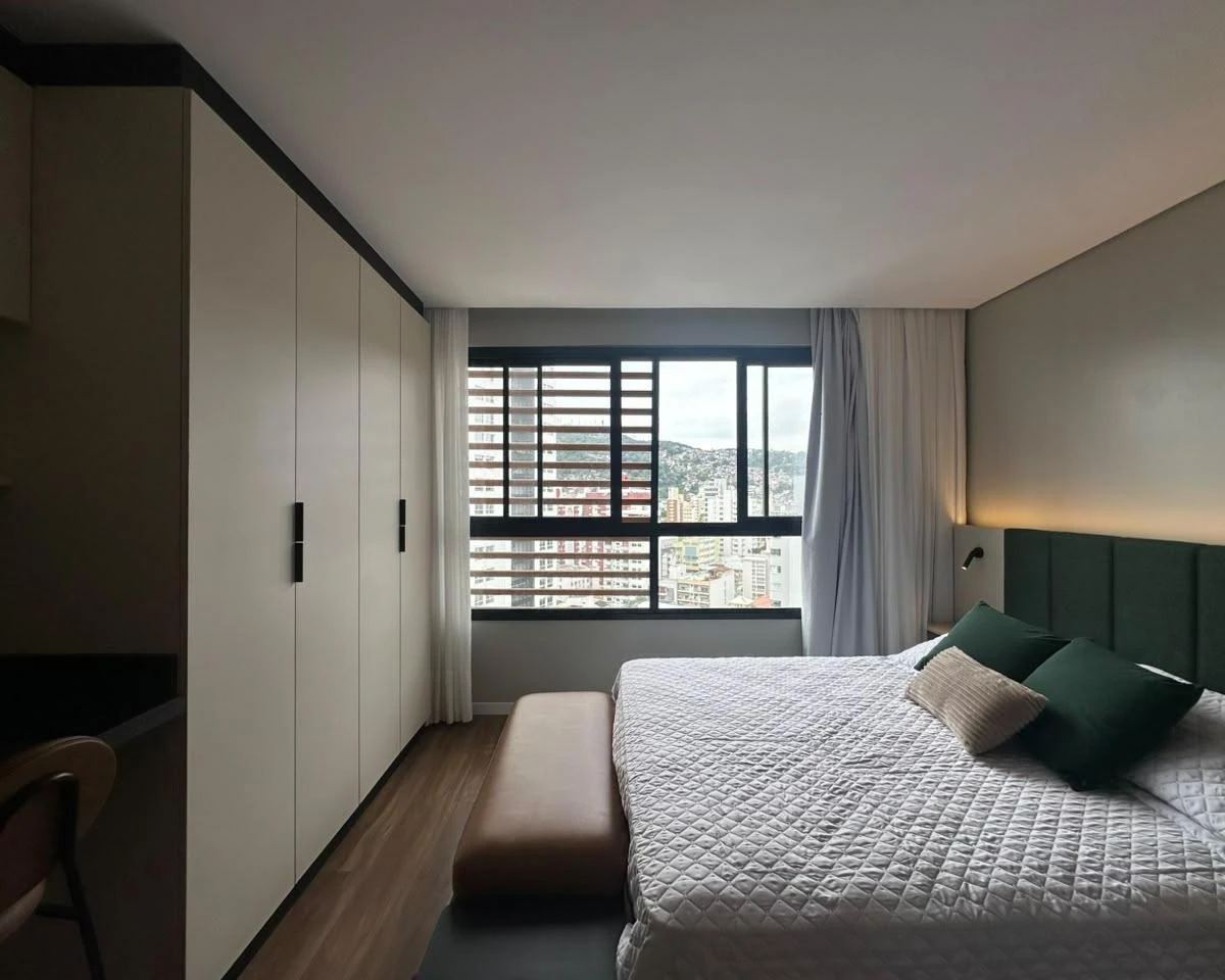 Home office in a one-bedroom apartment, 30 m² — photo 9