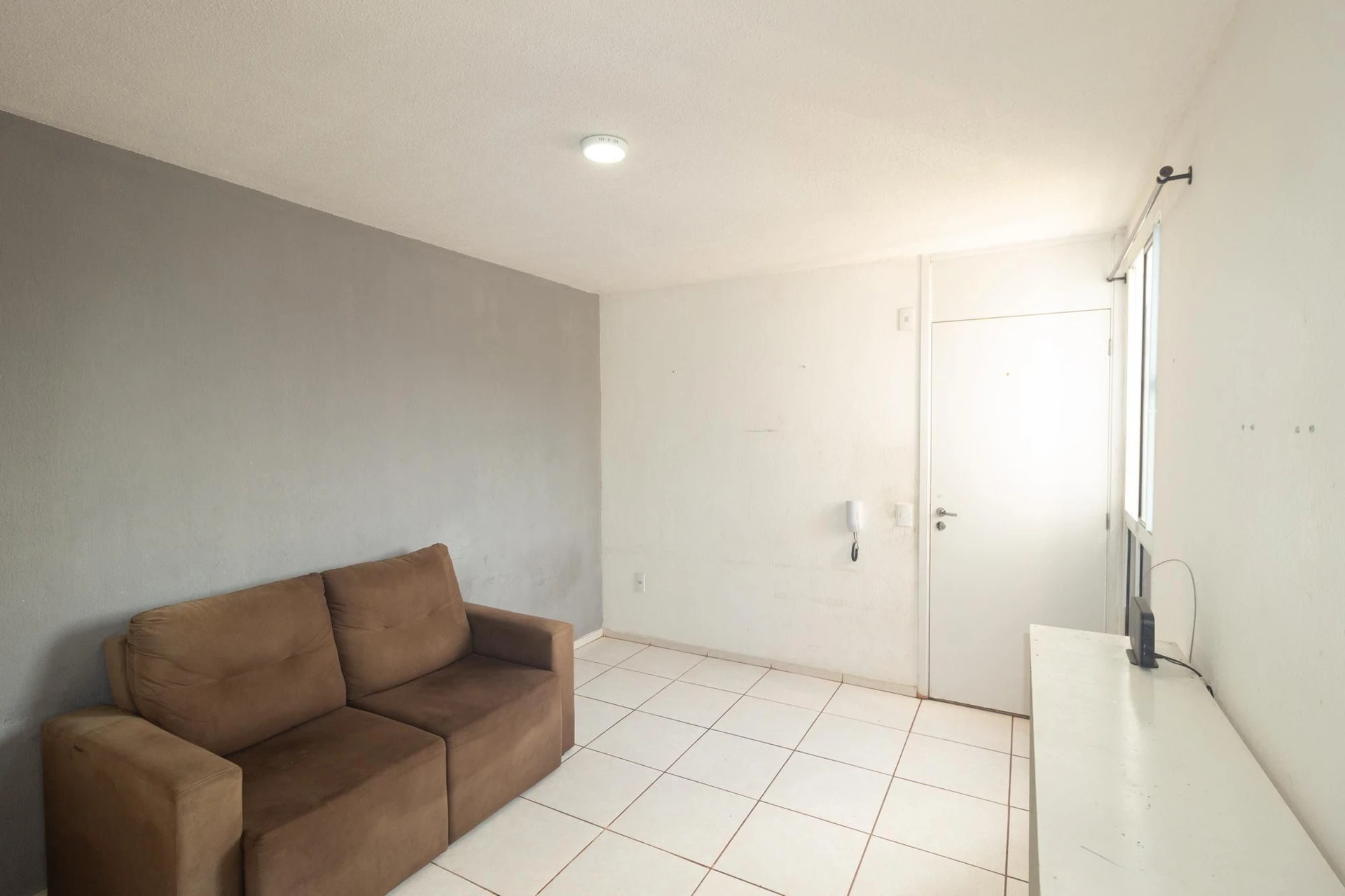 2-bedroom apartment with a home office — photo 35
