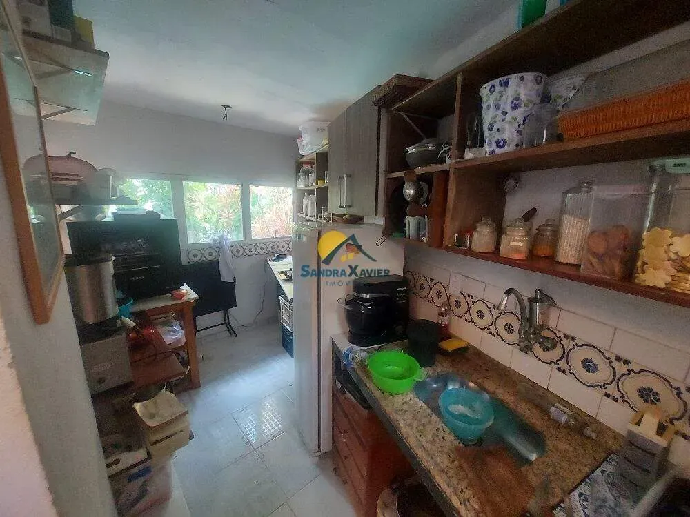 Furnished 700 m² house with 4 bedrooms and 2 en-suites — photo 7