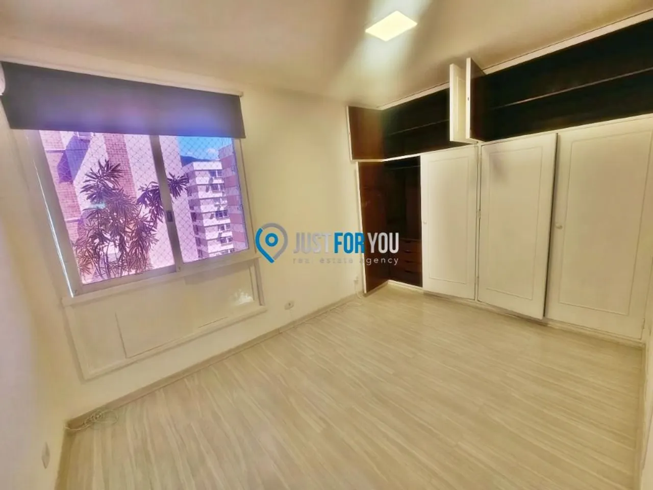 4-bedroom apartment with 3 bathrooms and 106 m² — photo 19
