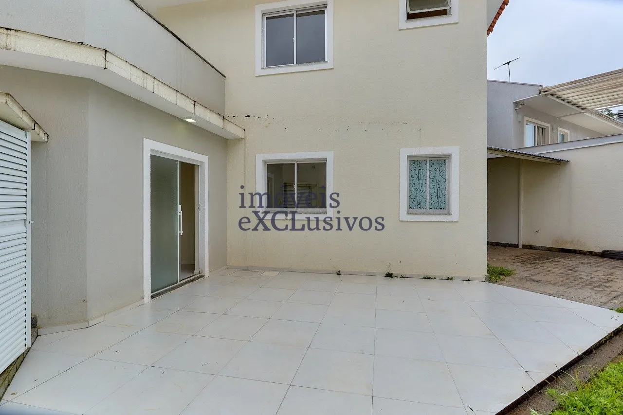 House with 3 en-suite bedrooms and 500 m², 3 parking — photo 15