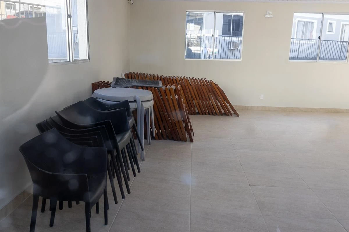 2-bedroom apartment with a grill on the balcony — photo 42