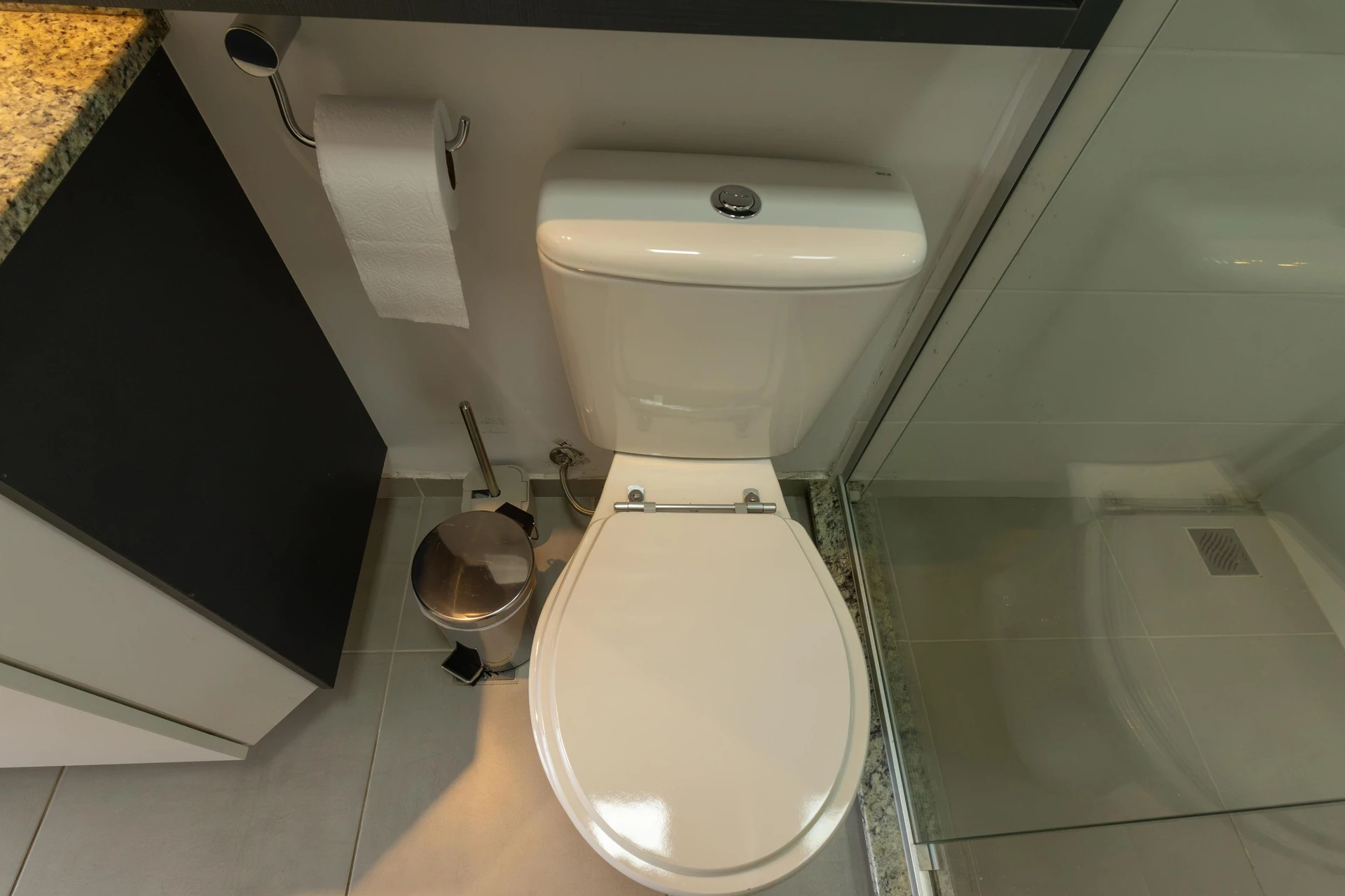 2-bedroom apartment with a glass-enclosed balcony — photo 56