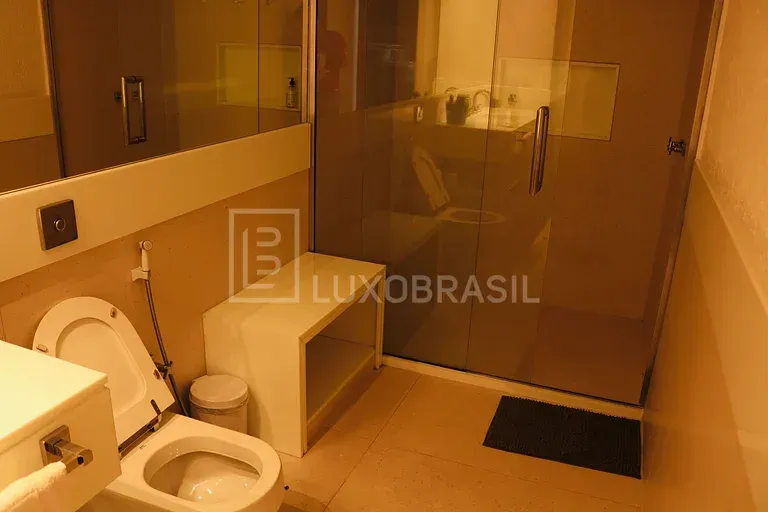 5-bedroom house with a private pool in Rio de Janeiro — photo 43