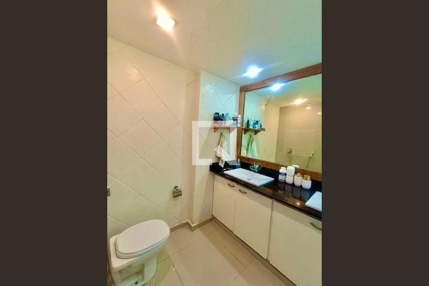 Apartamento de 4 quartos com cozinha integrada e 280 m² — photo 40