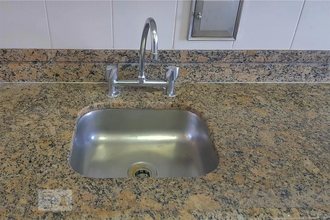 Apartment, 99 m², with a jacuzzi — photo 35