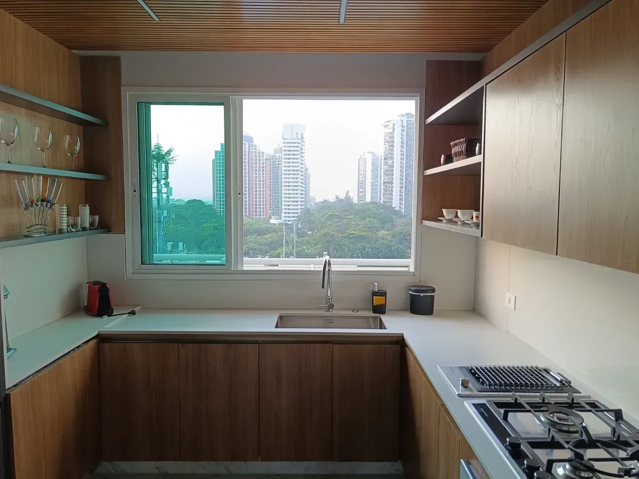 575 m² duplex with 4 bedrooms and 5 bathrooms — photo 2