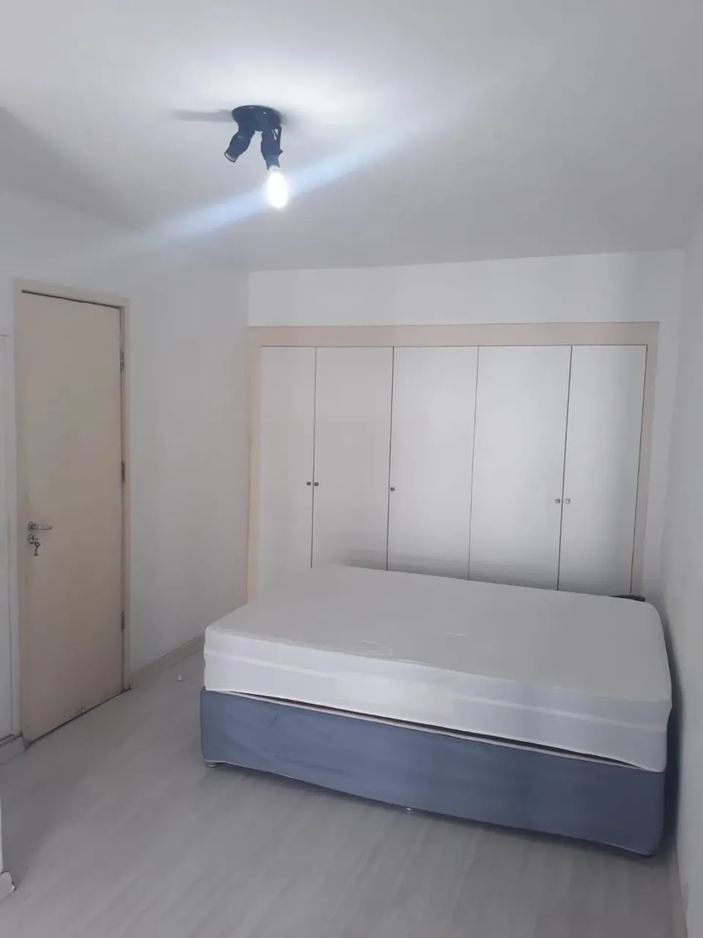 Apartamento de 1 quarto com máquina de lavar, Lapa — photo 2