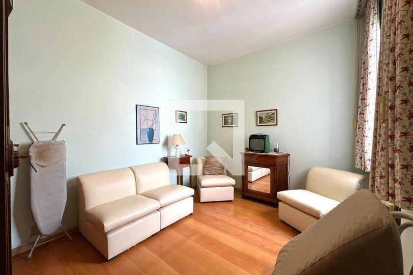 156 m² apartment with 3 bedrooms and a gas stove