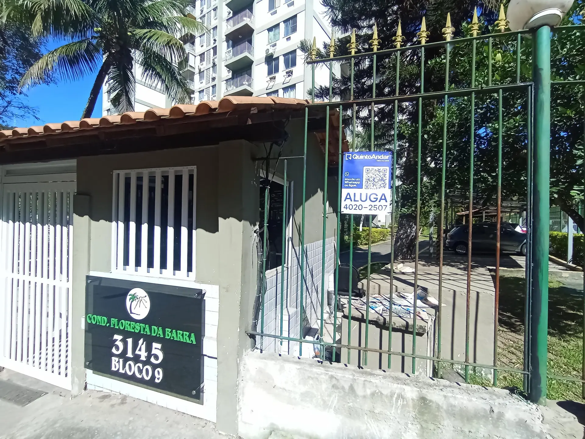 Furnished apartment with 2 bedrooms and a gas stove — photo 39