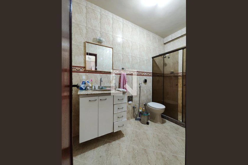 Furnished apartment, 70 m², with a walk-in closet — photo 35