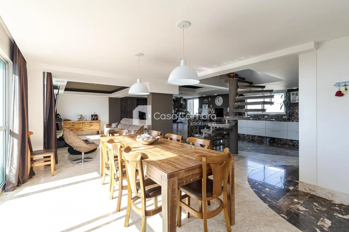 3-bedroom apartment with a bathtub in Curitiba — photo 7