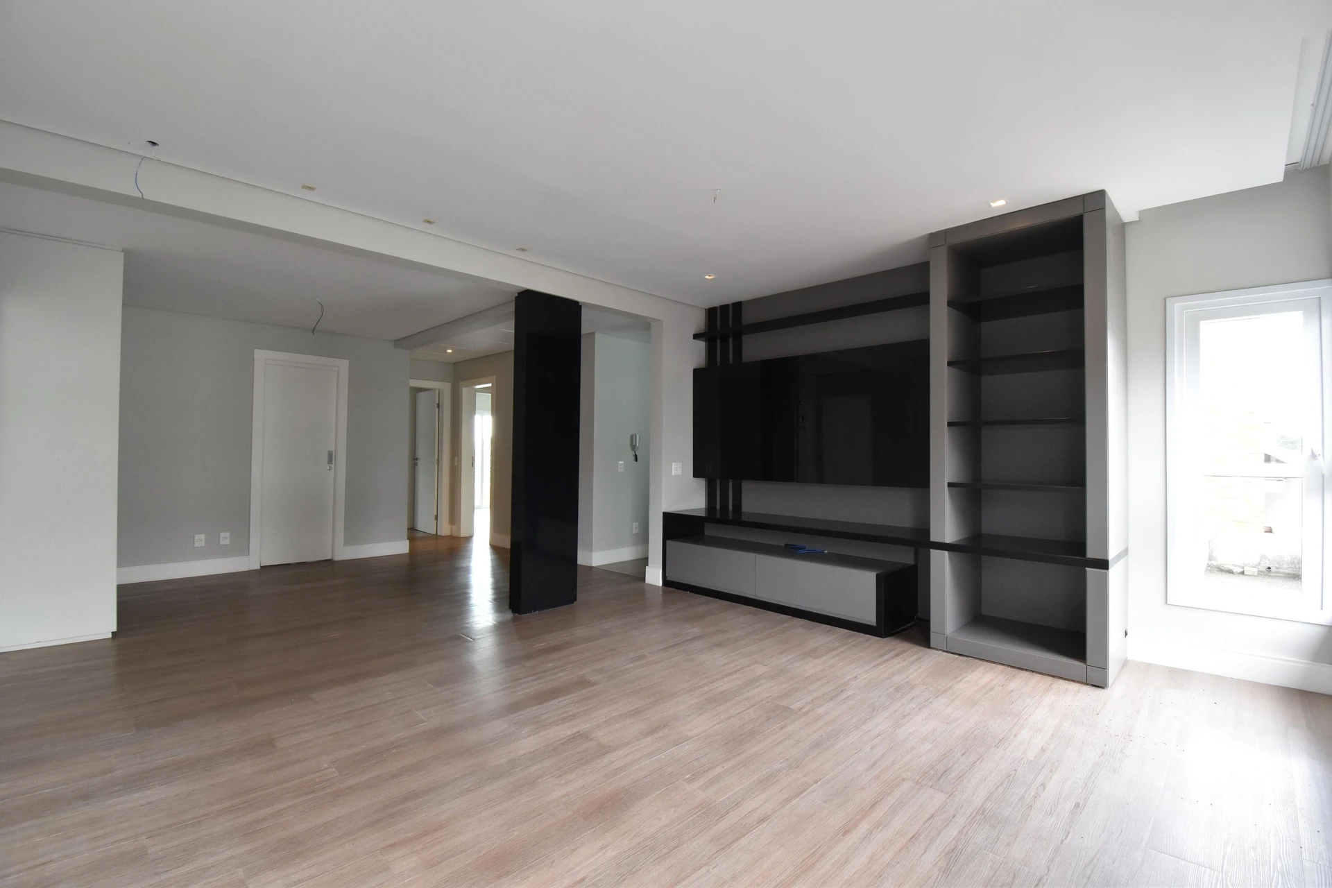 House, 411 m², with a bathtub — photo 61