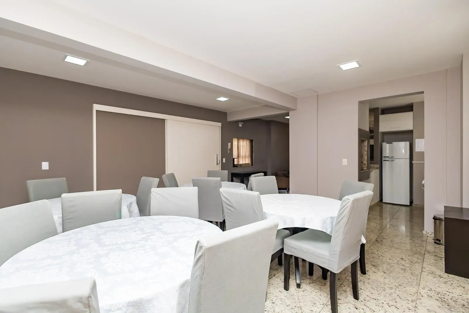 Home office in a 2-bedroom apartment, 95 m² — photo 67