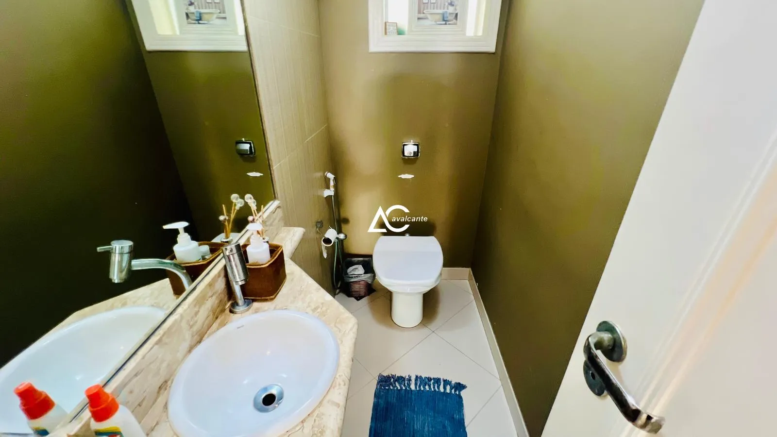 Мебльований будинок з 5 спальными та вiдкритою кухнею — photo 10