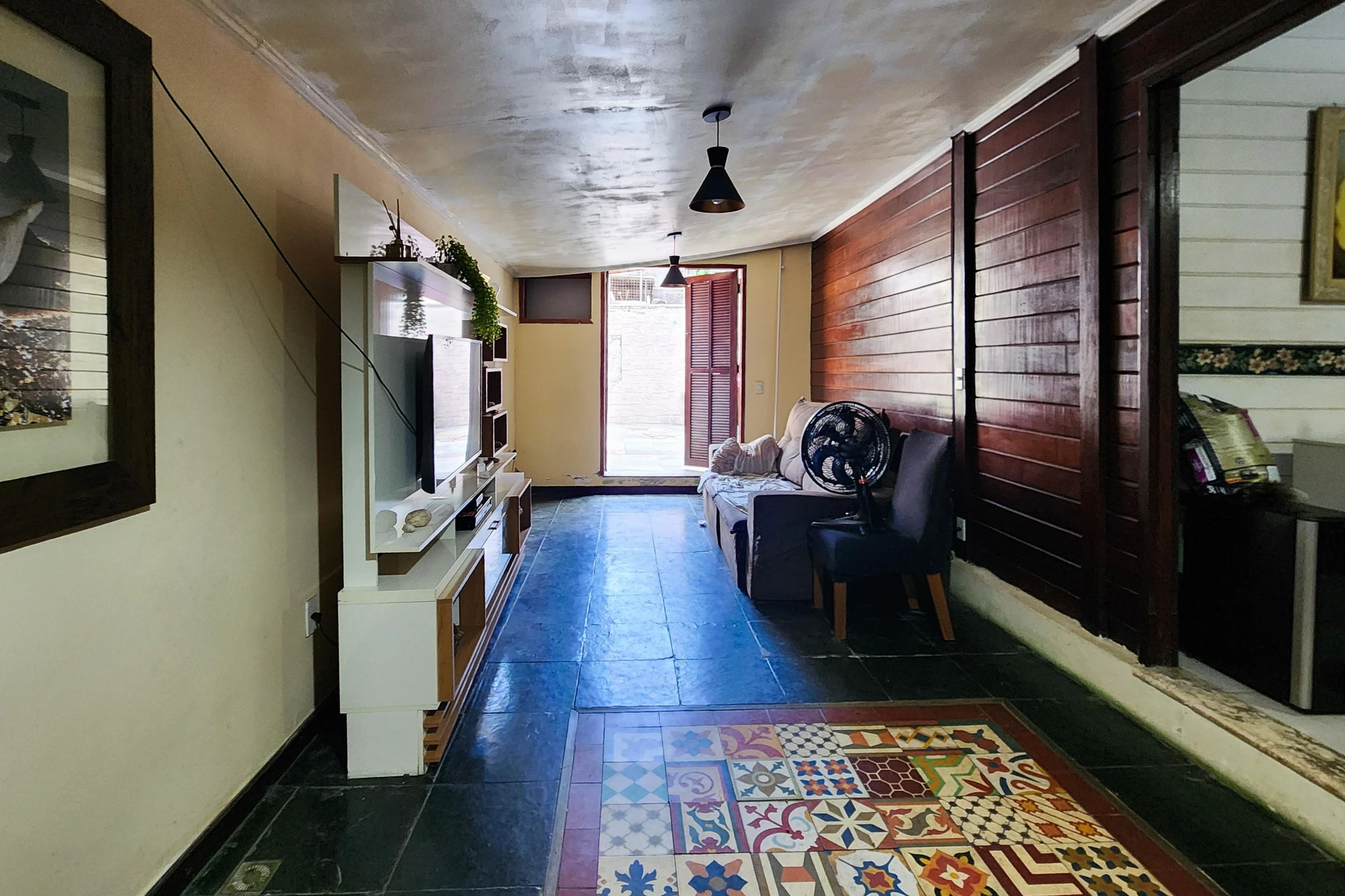 Furnished house with 3 bedrooms, 1 bathroom and parking — photo 36