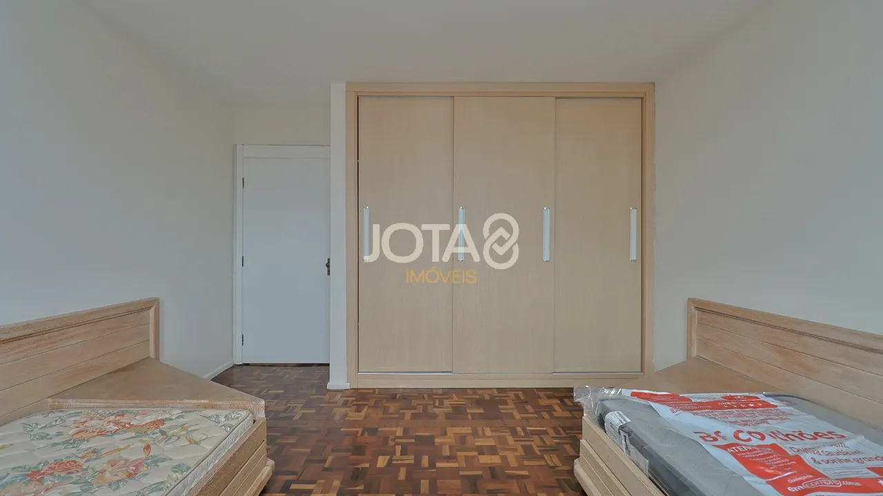 387 m² apartment with 3 bedrooms and a great open kitchen — photo 12