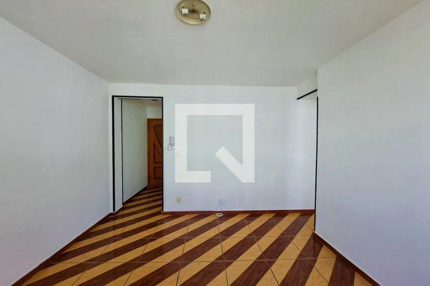 2-bedroom apartment in a building with a gym — photo 25