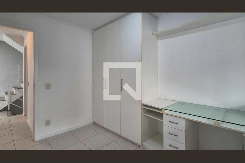 Casa en alquiler con 4 dormitorios y balcón — photo 25