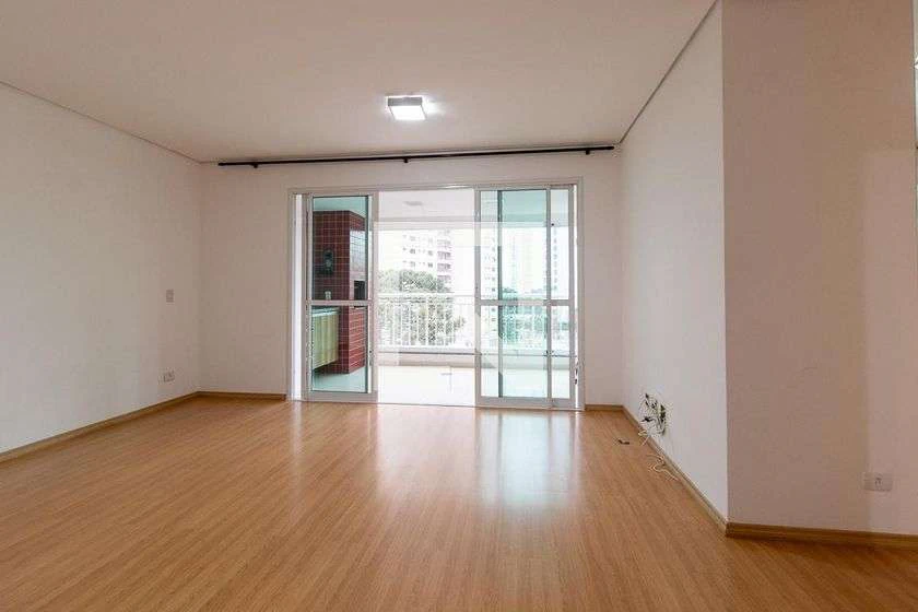 Apartamento de 3 quartos com cozinha integrada e sacada — photo 5