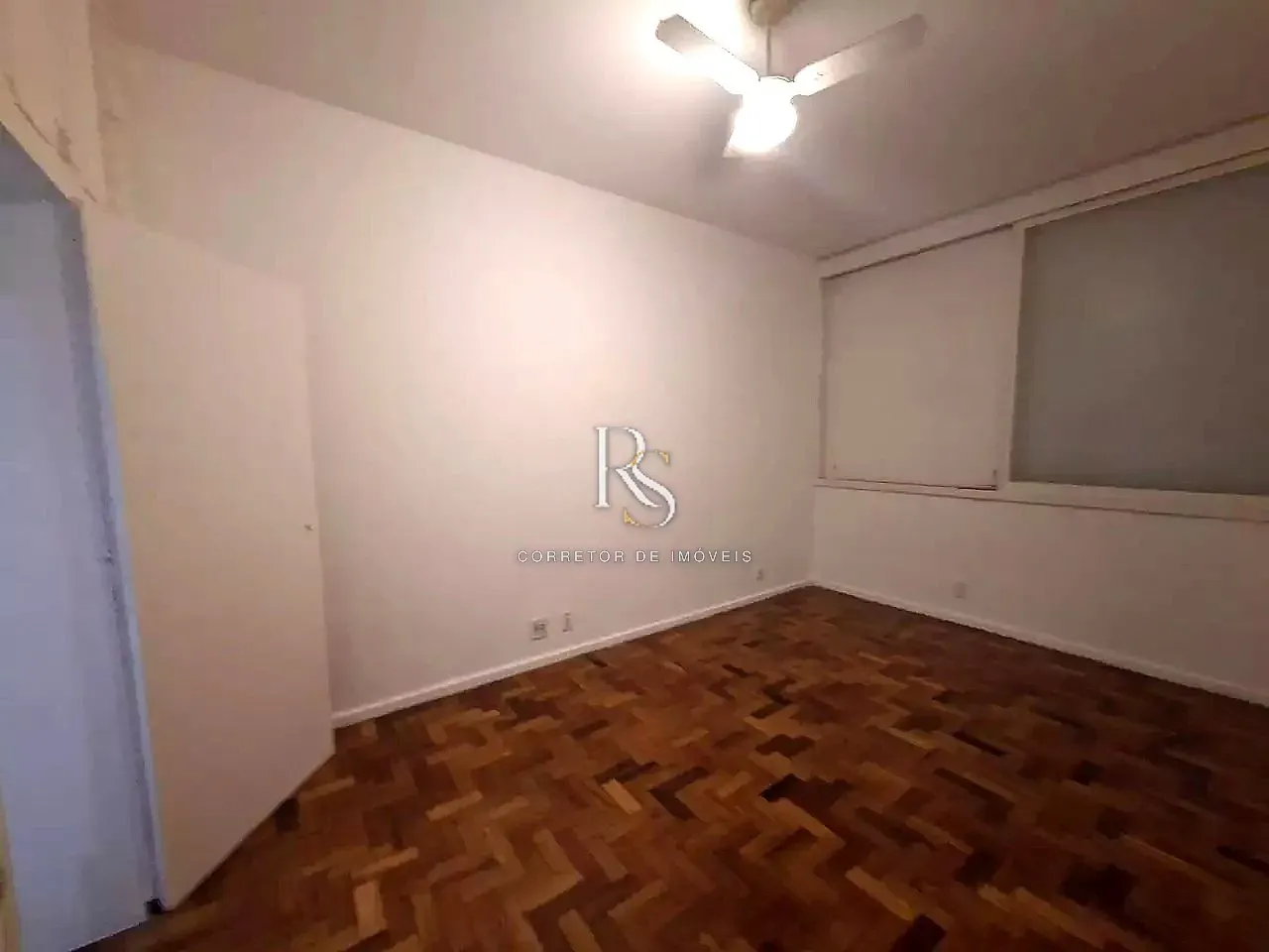 Apartment on the 1st floor with floor-to-ceiling windows — photo 12